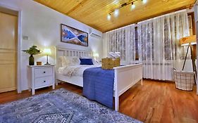 The Secret Lodge- New With Private Garage, Entire House