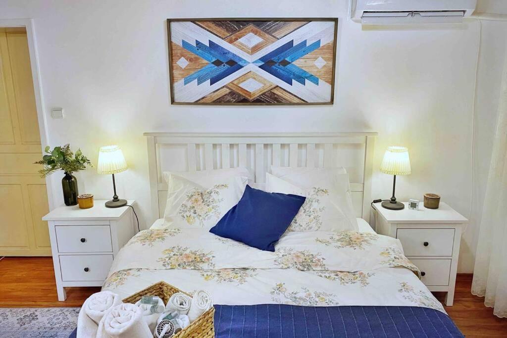 The Secret Lodge- New With Private Garage, Entire House Велико Търново Екстериор снимка